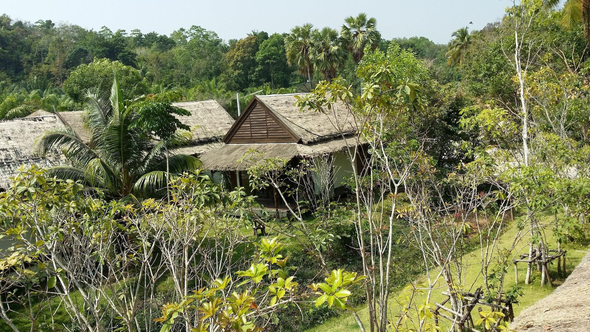 Nana Beach Hotel & Resort Pathiu Exterior foto