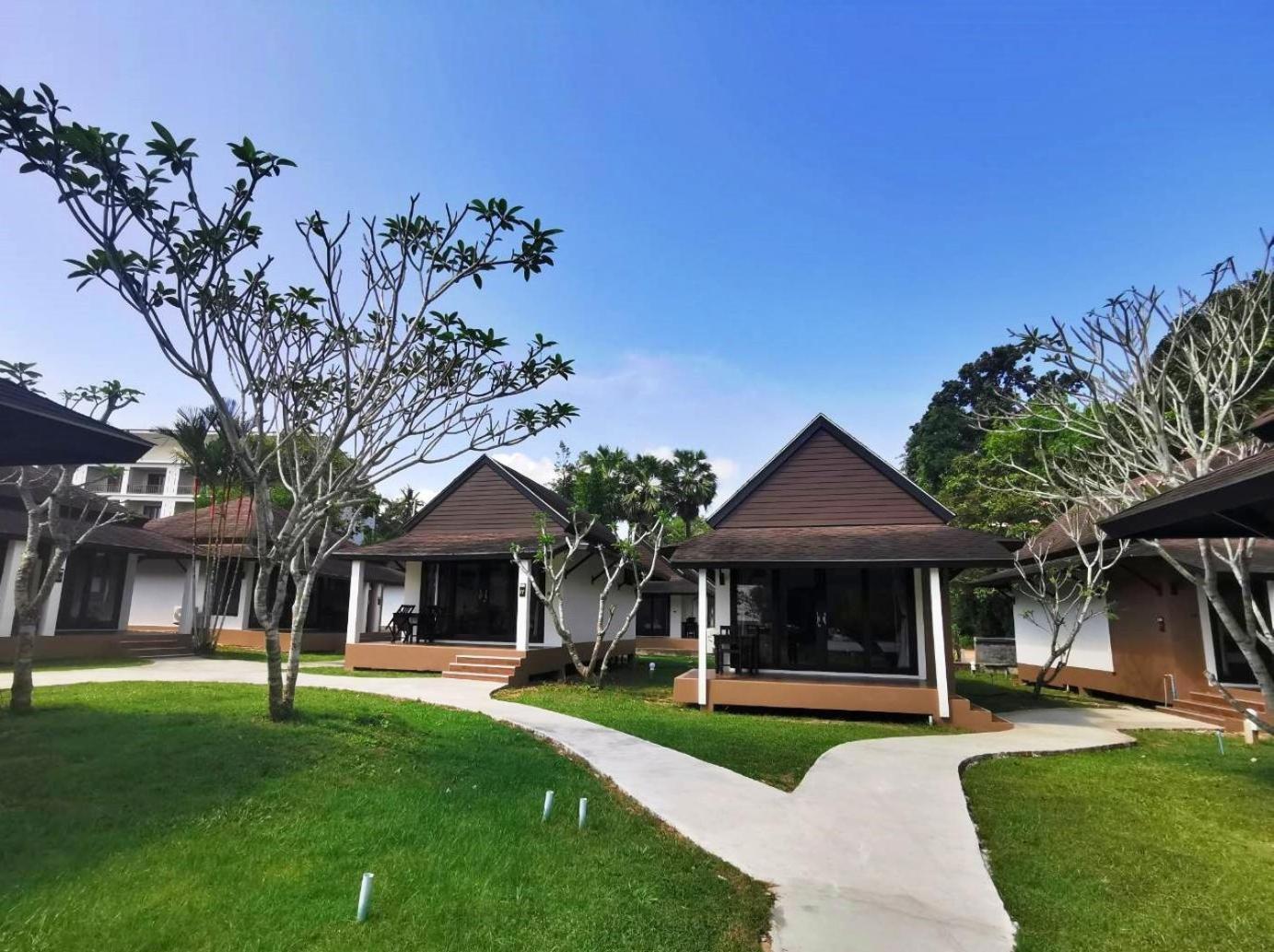 Nana Beach Hotel & Resort Pathiu Exterior foto
