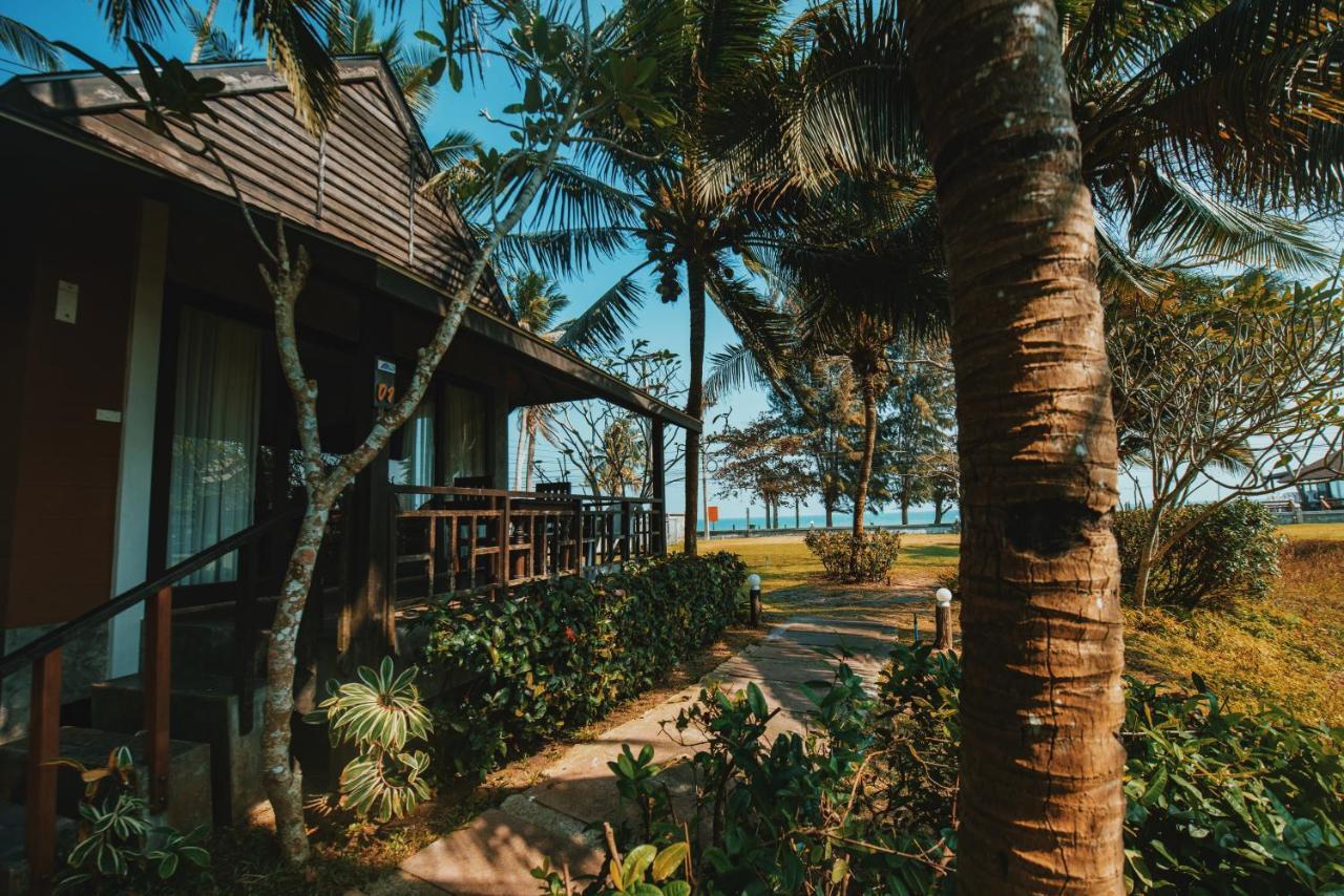 Nana Beach Hotel & Resort Pathiu Exterior foto